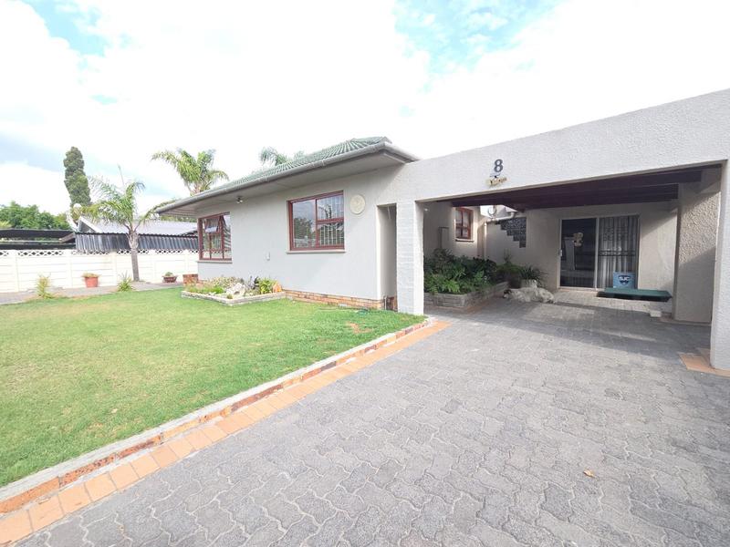 3 Bedroom Property for Sale in De La Haye Western Cape